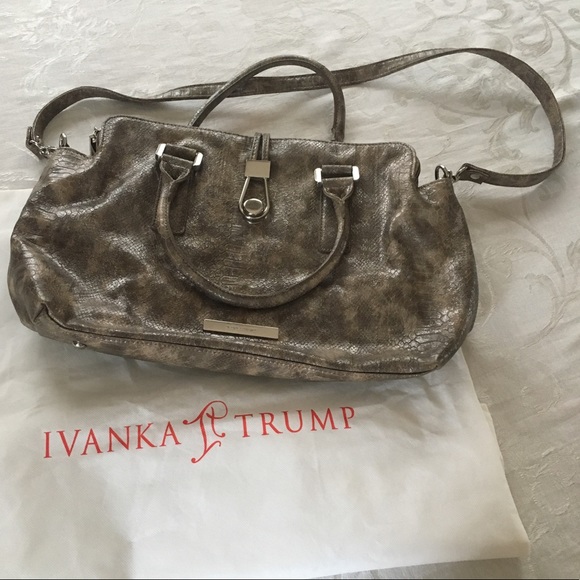 Ivanka Trump snakeskin satchel/crossbody bag EUC - Picture 2 of 6
